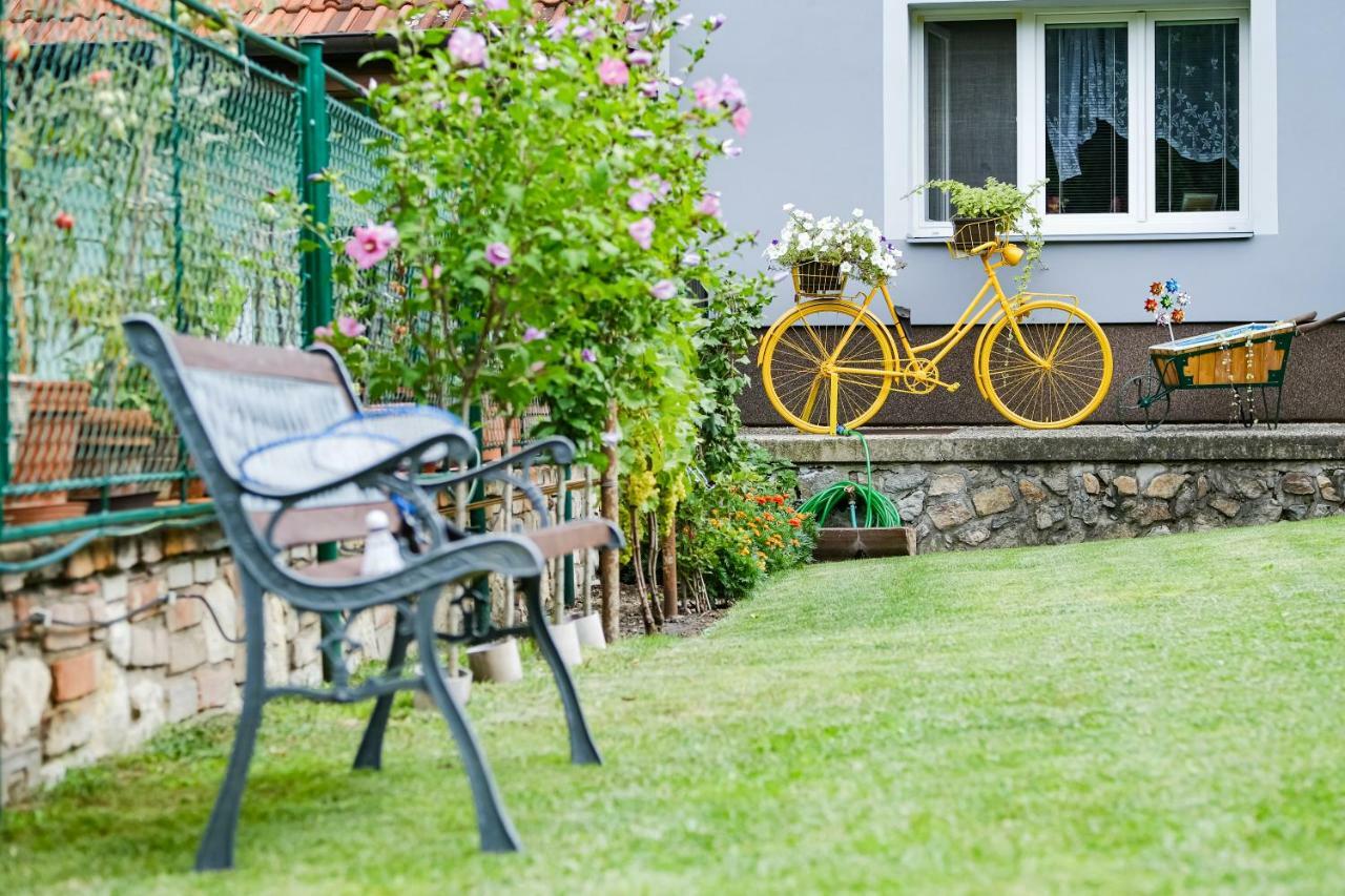 Apartment Livi Mikulov Zewnętrze zdjęcie