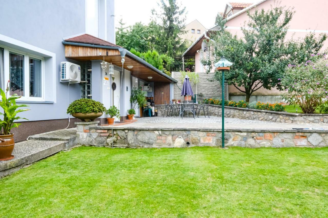 Apartment Livi Mikulov Zewnętrze zdjęcie